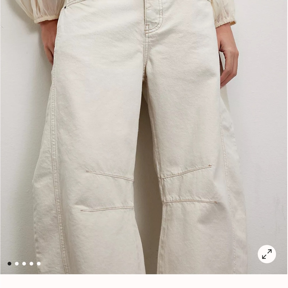 Free People Barrel Jeans- Milk
